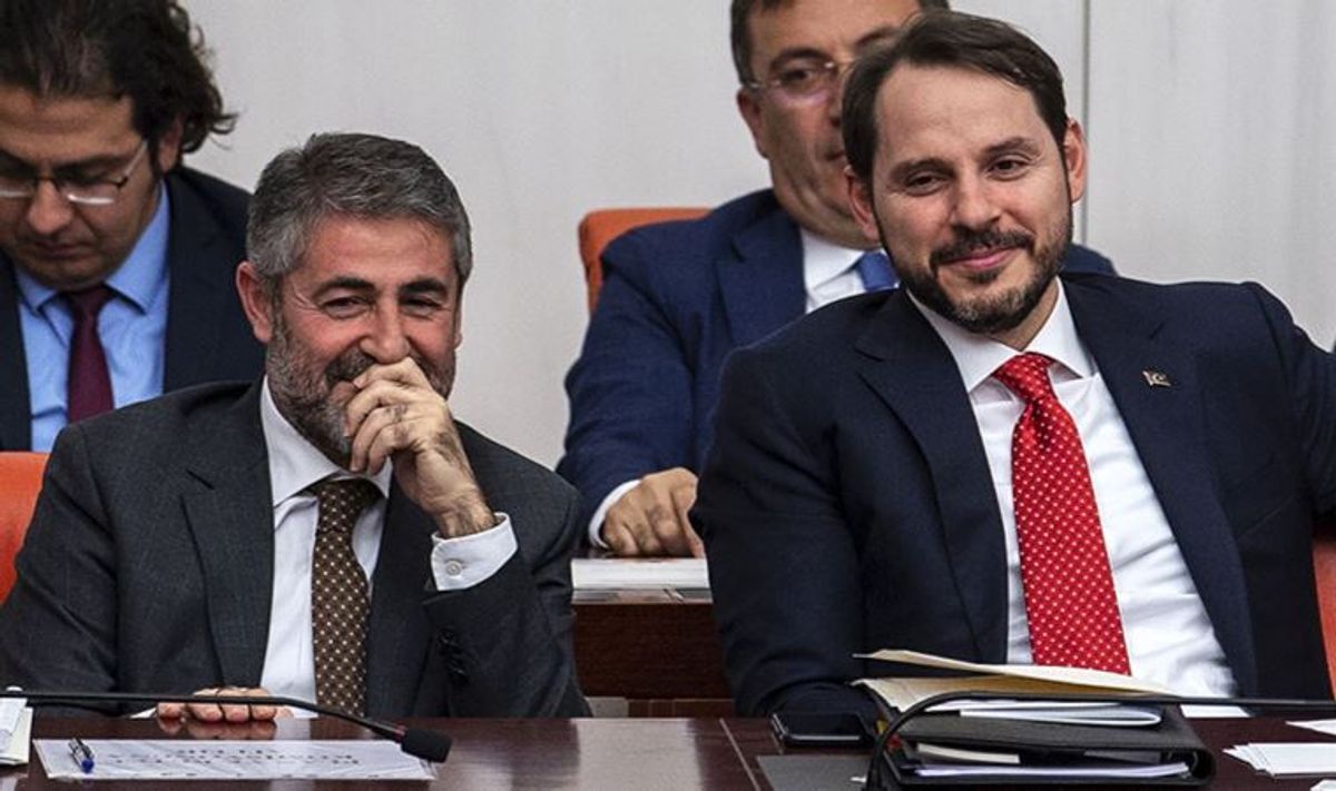Yeni bakan Nureddin Nebati ve Berat Albayrak'ın yan yana fotoğrafı