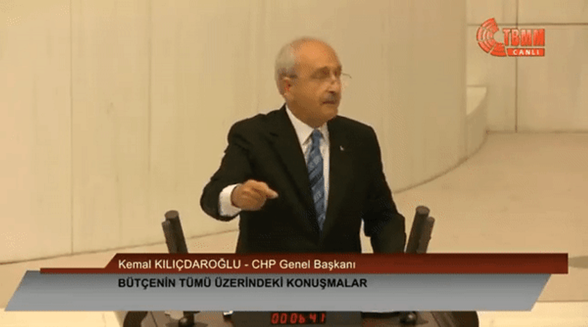 Kemal Kılıçdaroğlu "Yeliz konuşuyor" diyor.
