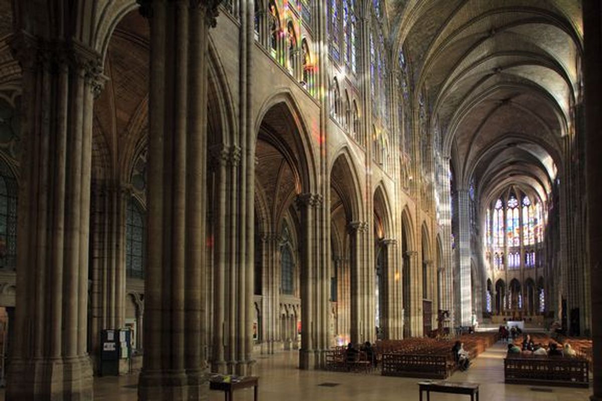 Saint Denis Bazilikası