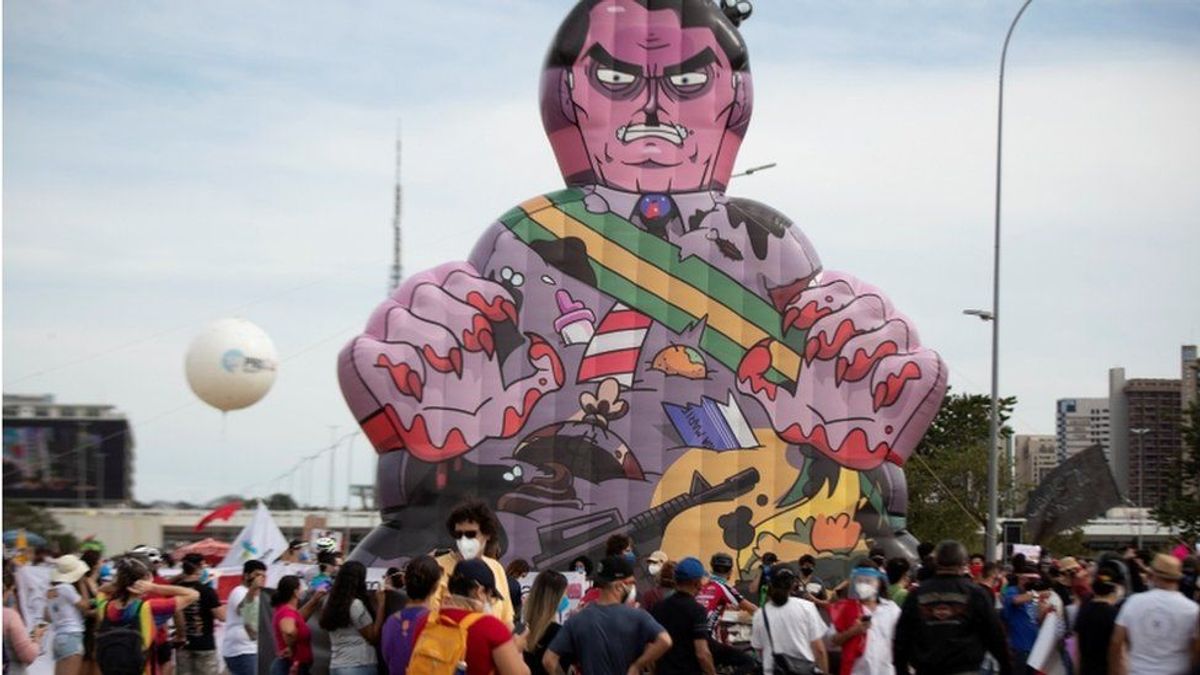 Bolsonaro maketi