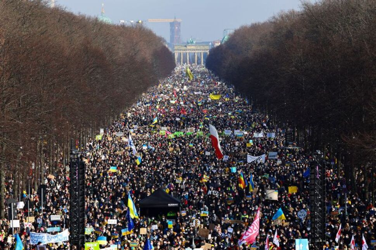 Berlin'de protestolar