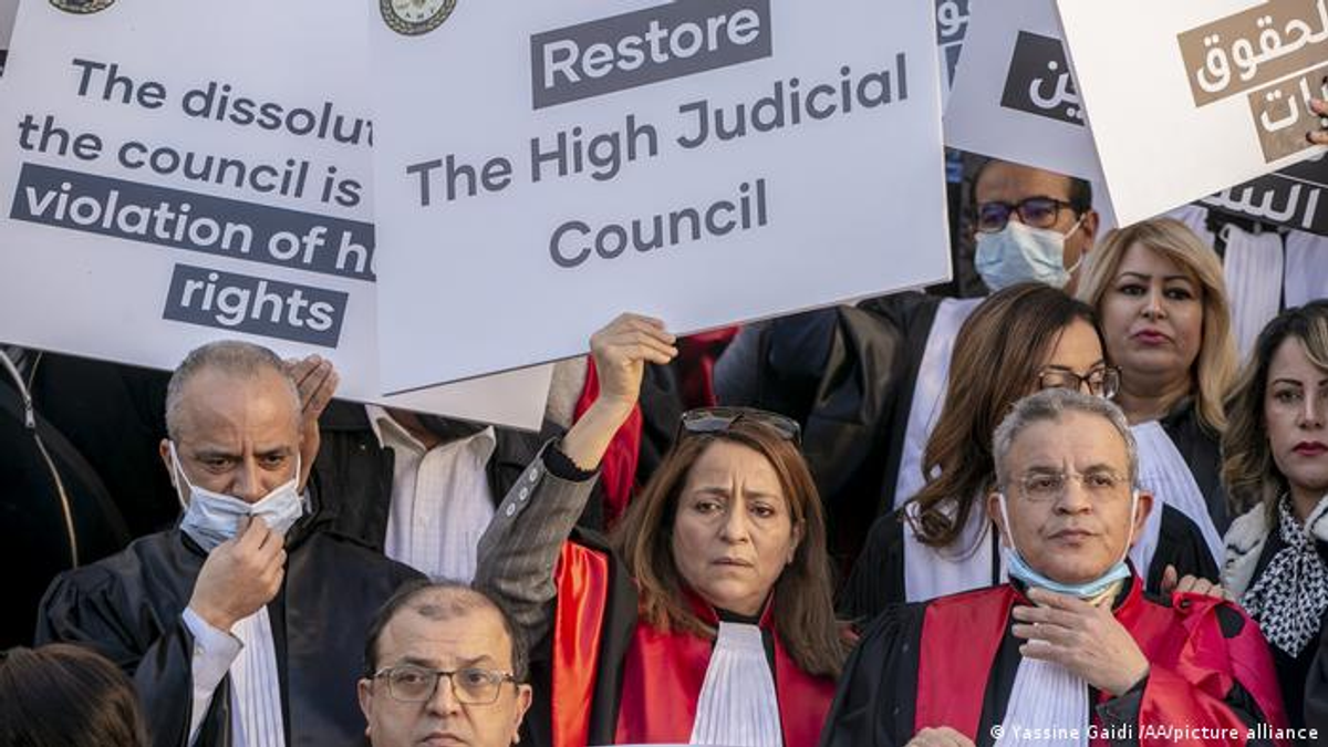 yargıçların protestosu