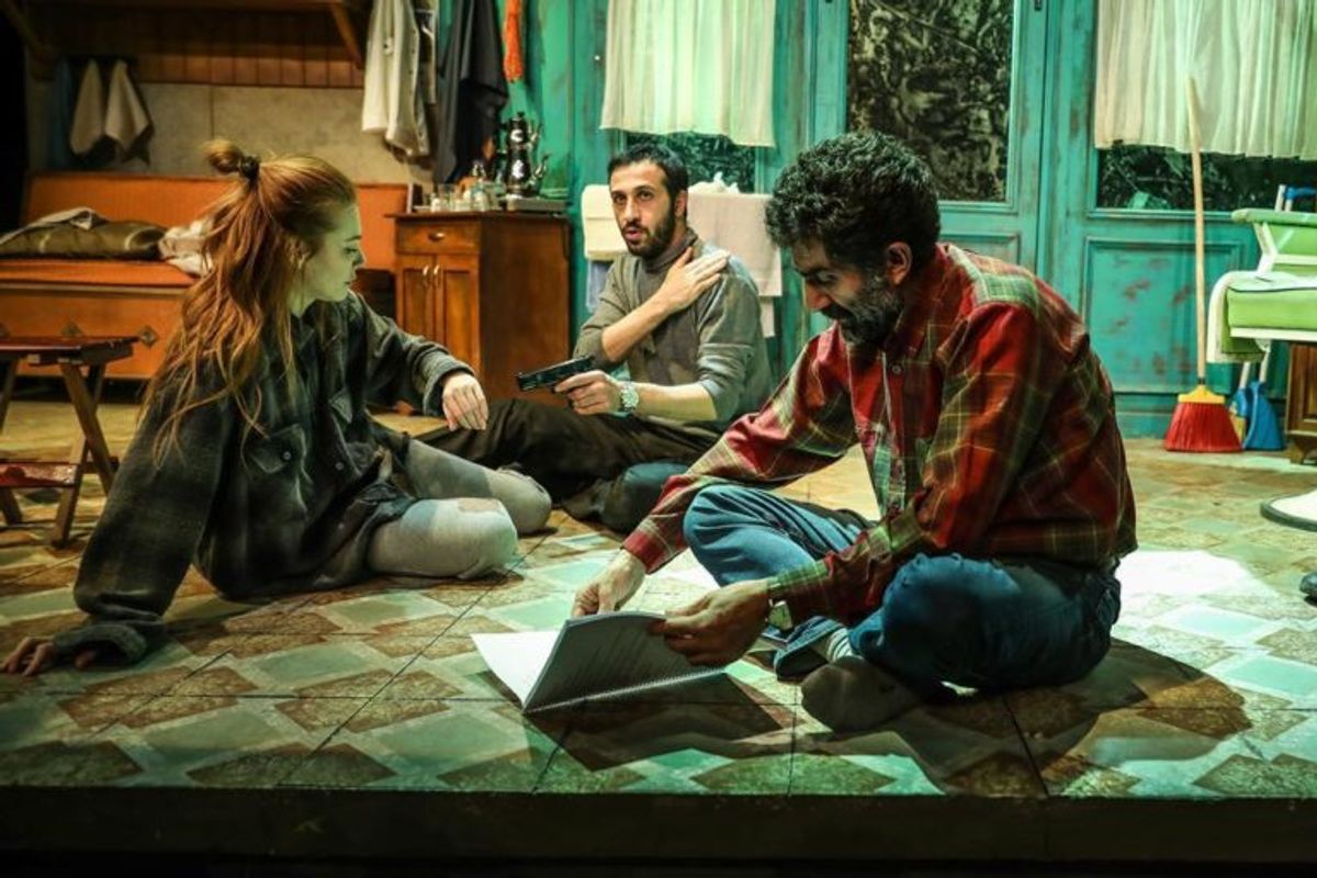 Şehirde Kimse Yokken