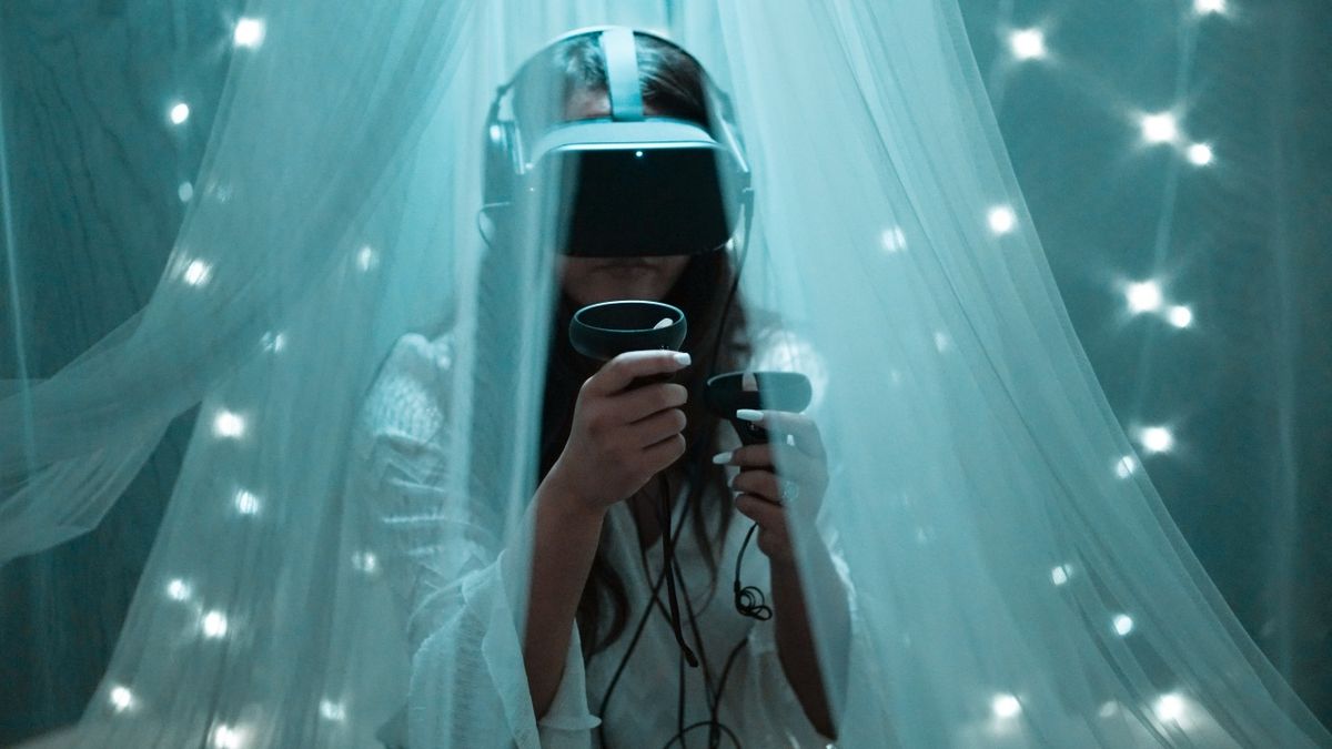 VR