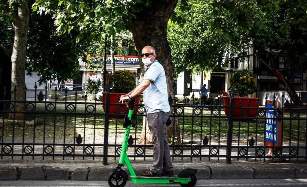 Aposto Mobility in Turkey Electric scooters, shared vehicles, and TOGG