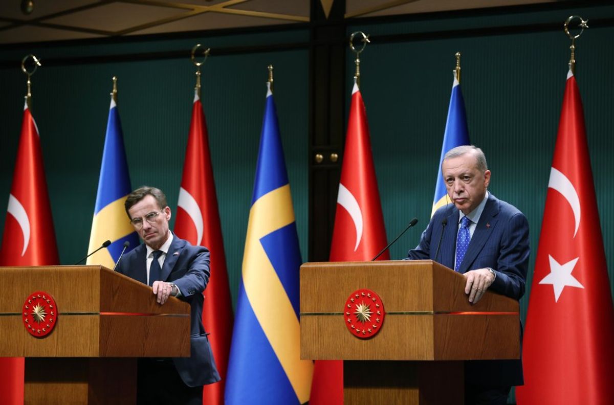 İkili görüşme