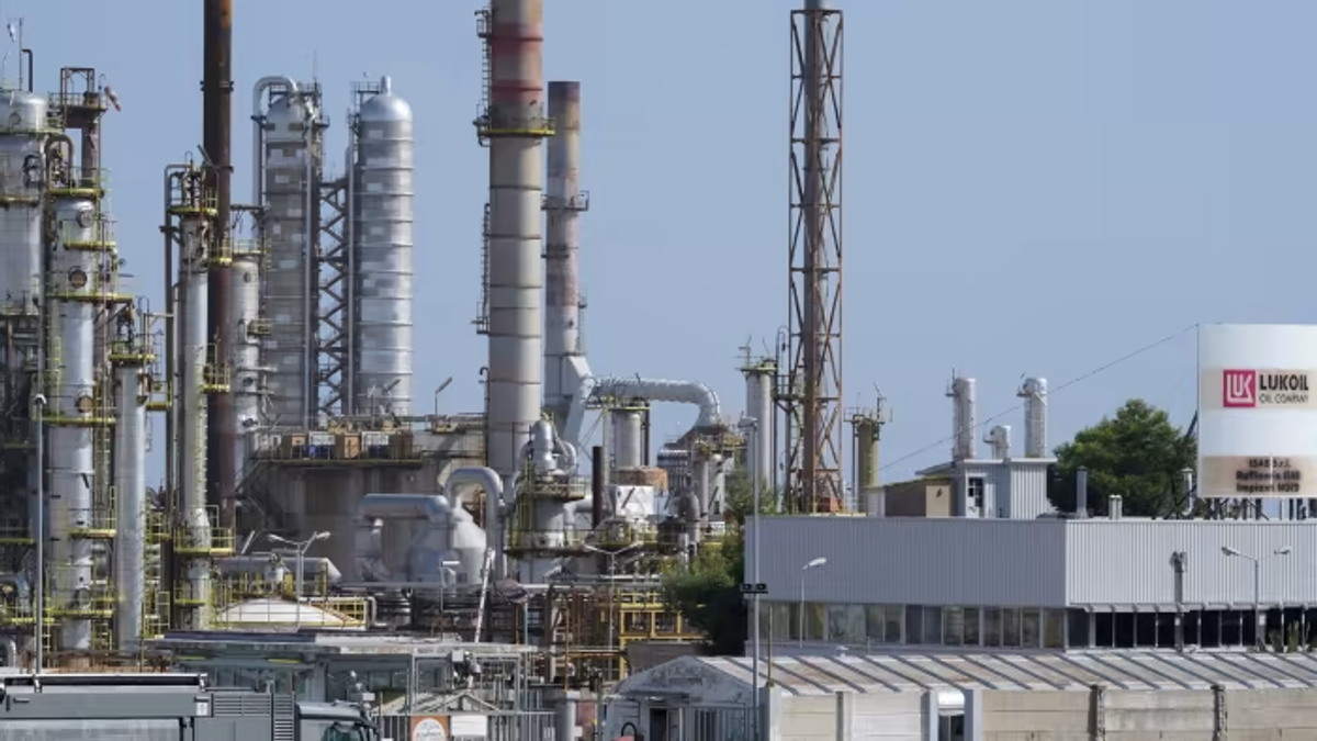 Lukoil refinery in Italy