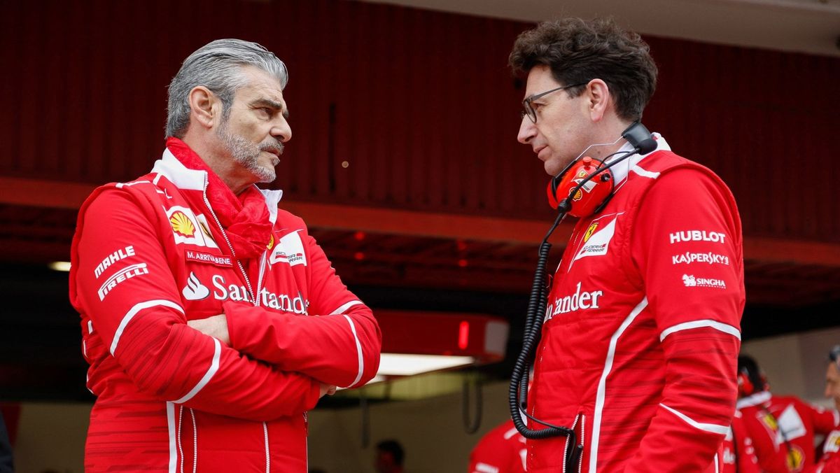 Maurizio Arrivabene ve Mattia Binotto