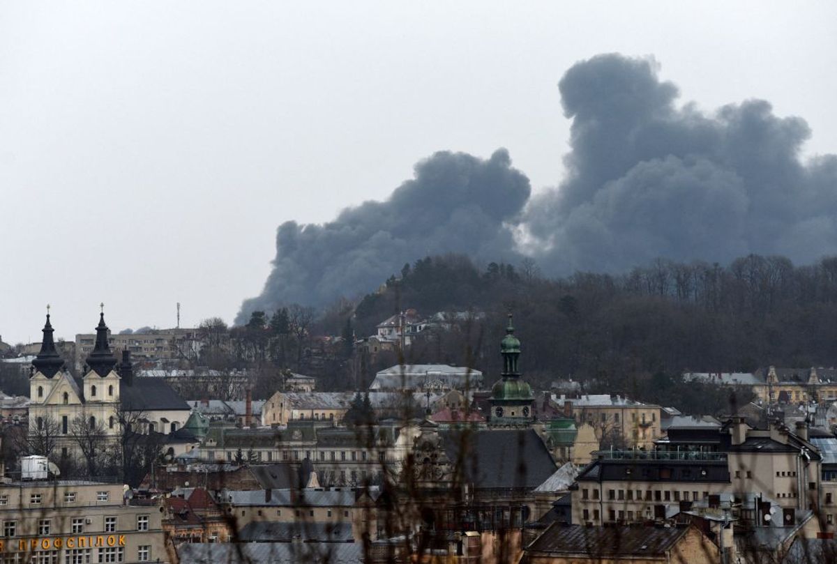 Ukrayna'nın batısındaki Lviv kentine düzenlenen hava saldırısı