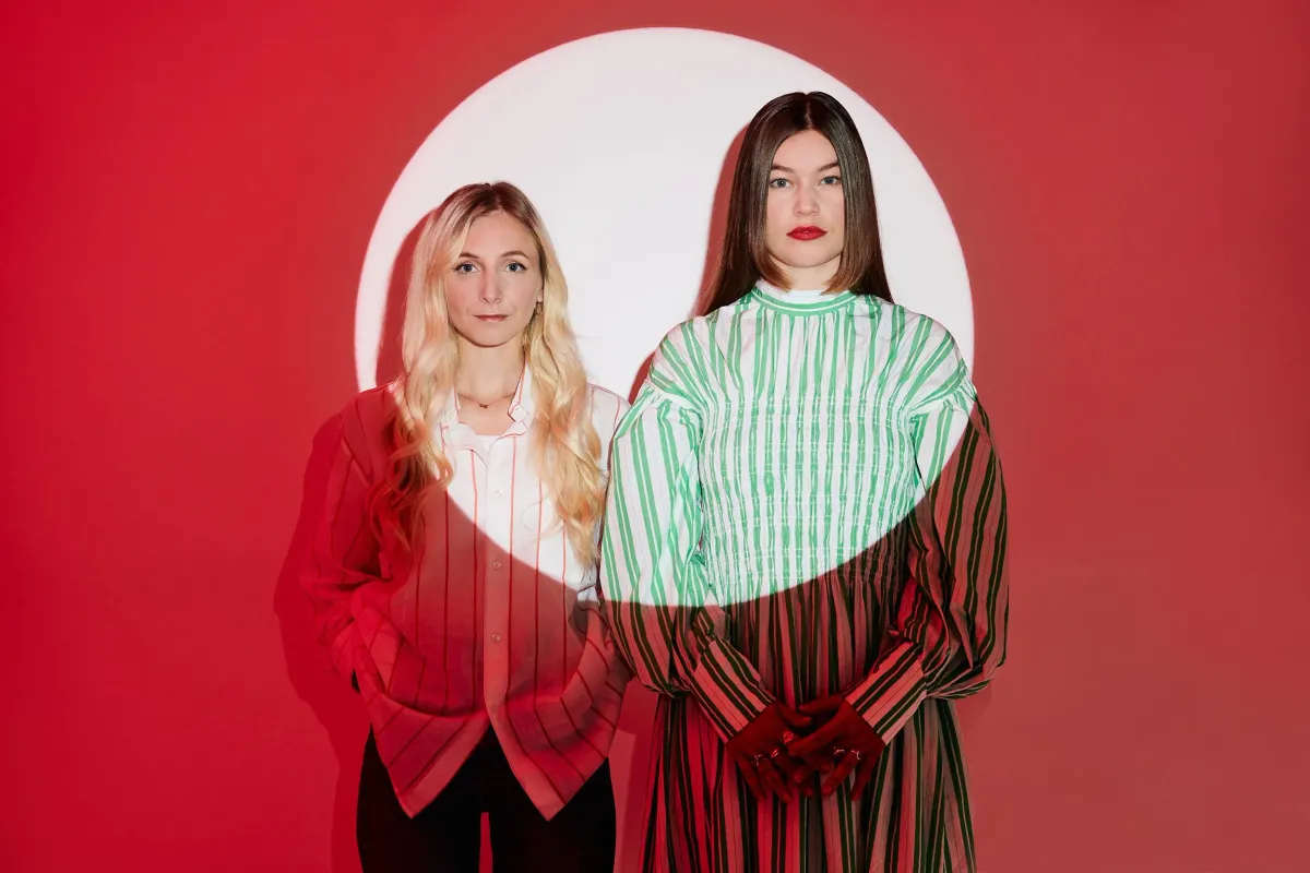 Hester Chambers, Rhian Teasdale