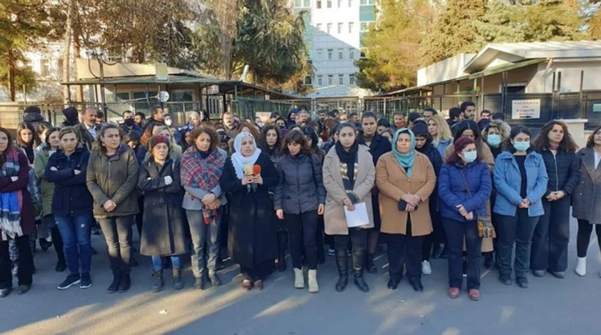 Diyarbakır'da protestolar