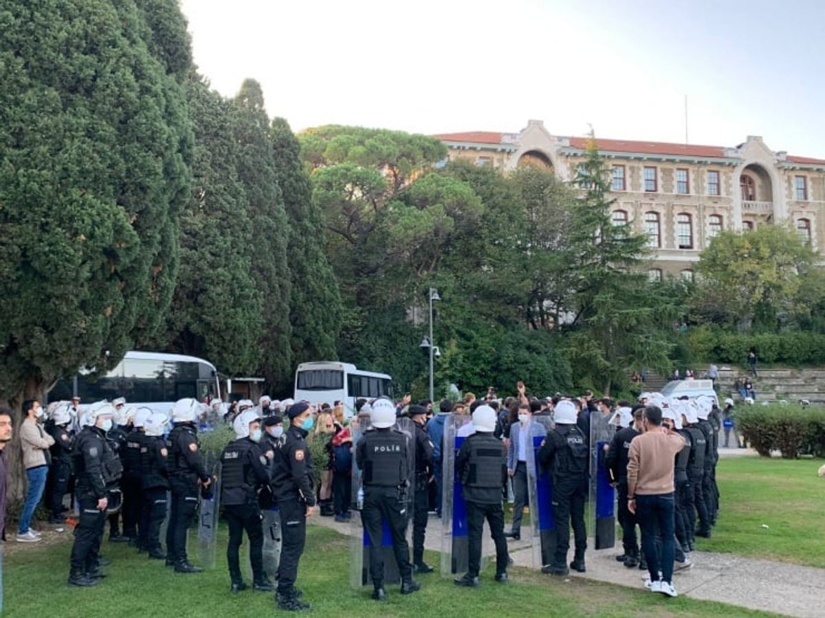 Boğaziçi protestolarında polis