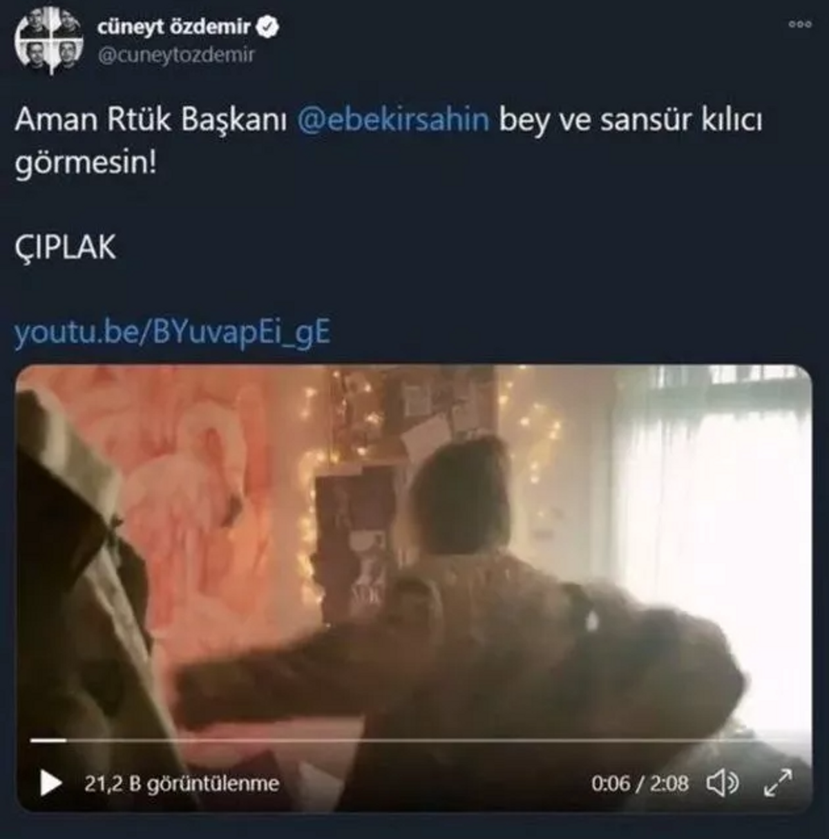 Cüneyt Özdemir'in "Çıplak" yorumu