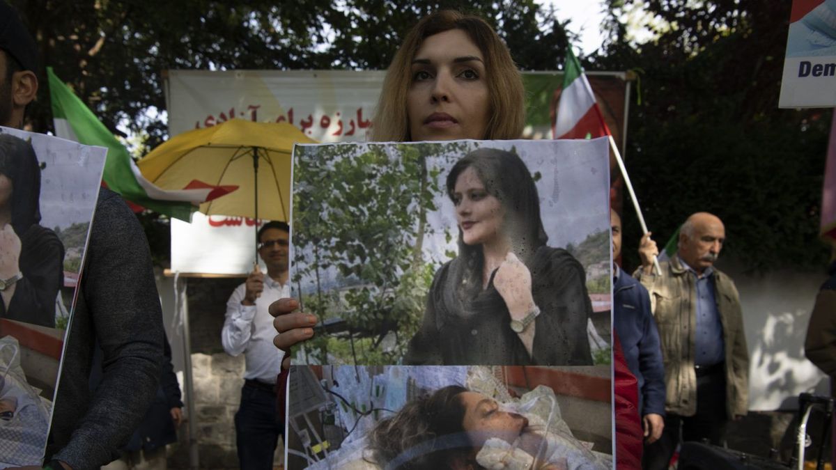 İran'da protesto