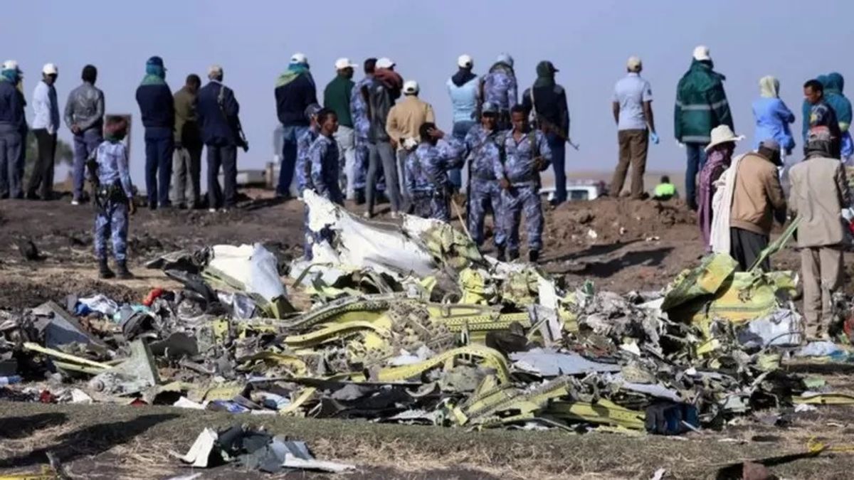 Boeing'in düşen 737 Max uçağı