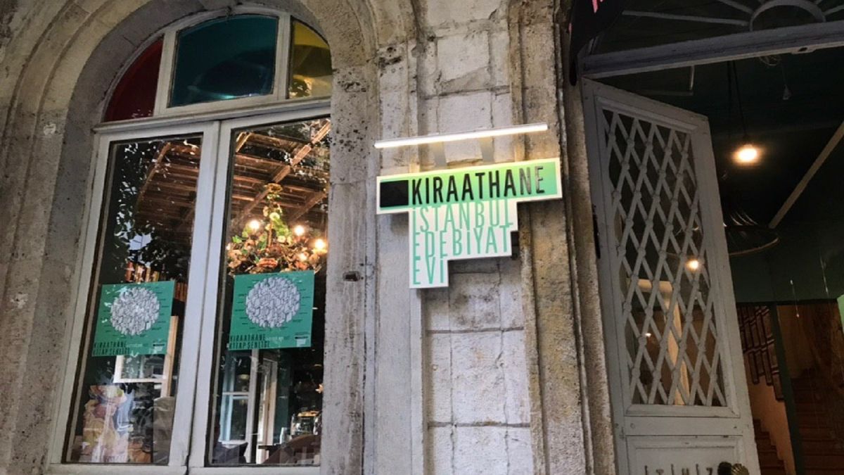 Kıraathane İstanbul Edebiyat Evi