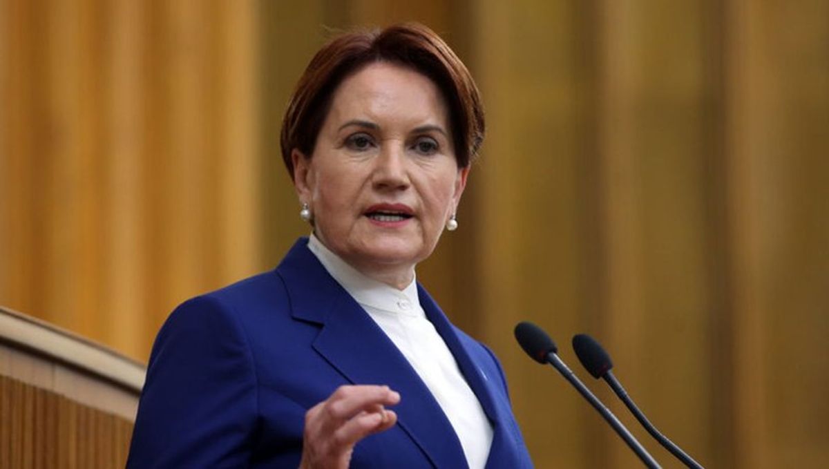 akşener