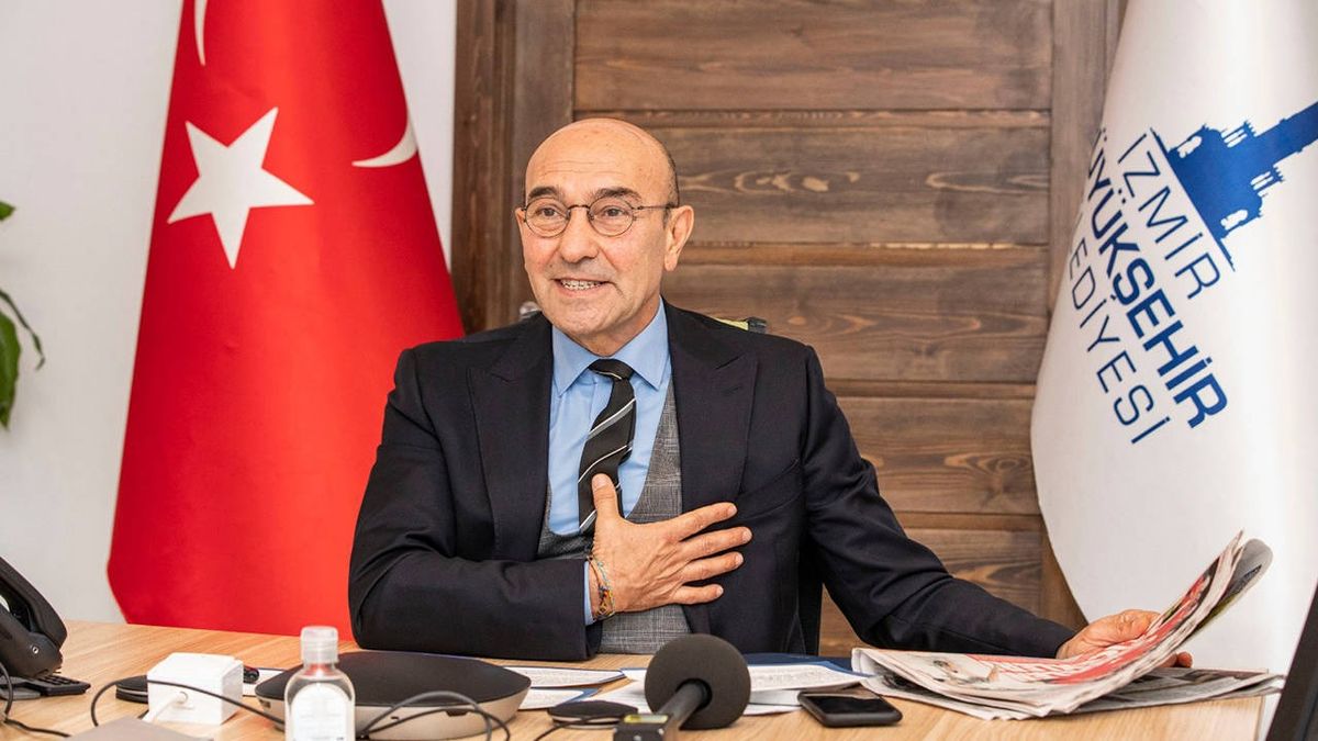 Tunç Soyer