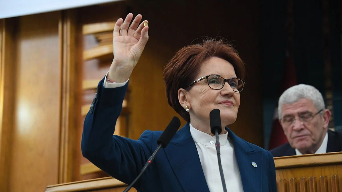 akşener