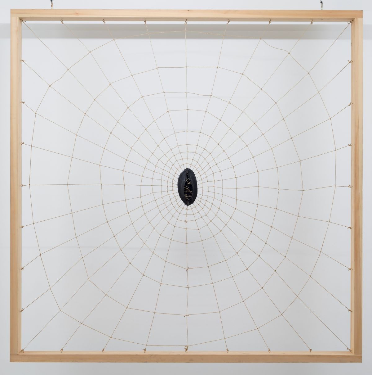 Saplantı, Cengiz Çekil, 1974 [2013] | Fotoğraf: Barış Özçetin