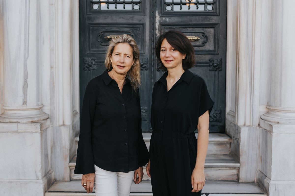Iwona Blazwick ve Bige Örer | Fotoğraf: Salih Üstündağ