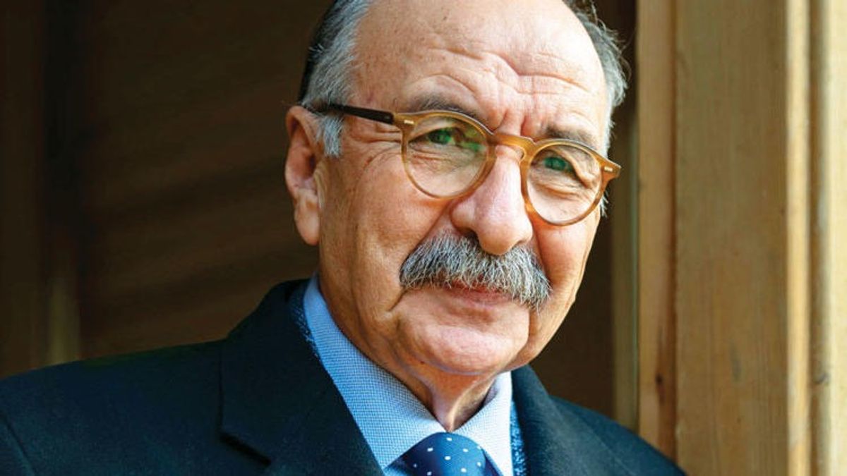 Yalvaç Ural