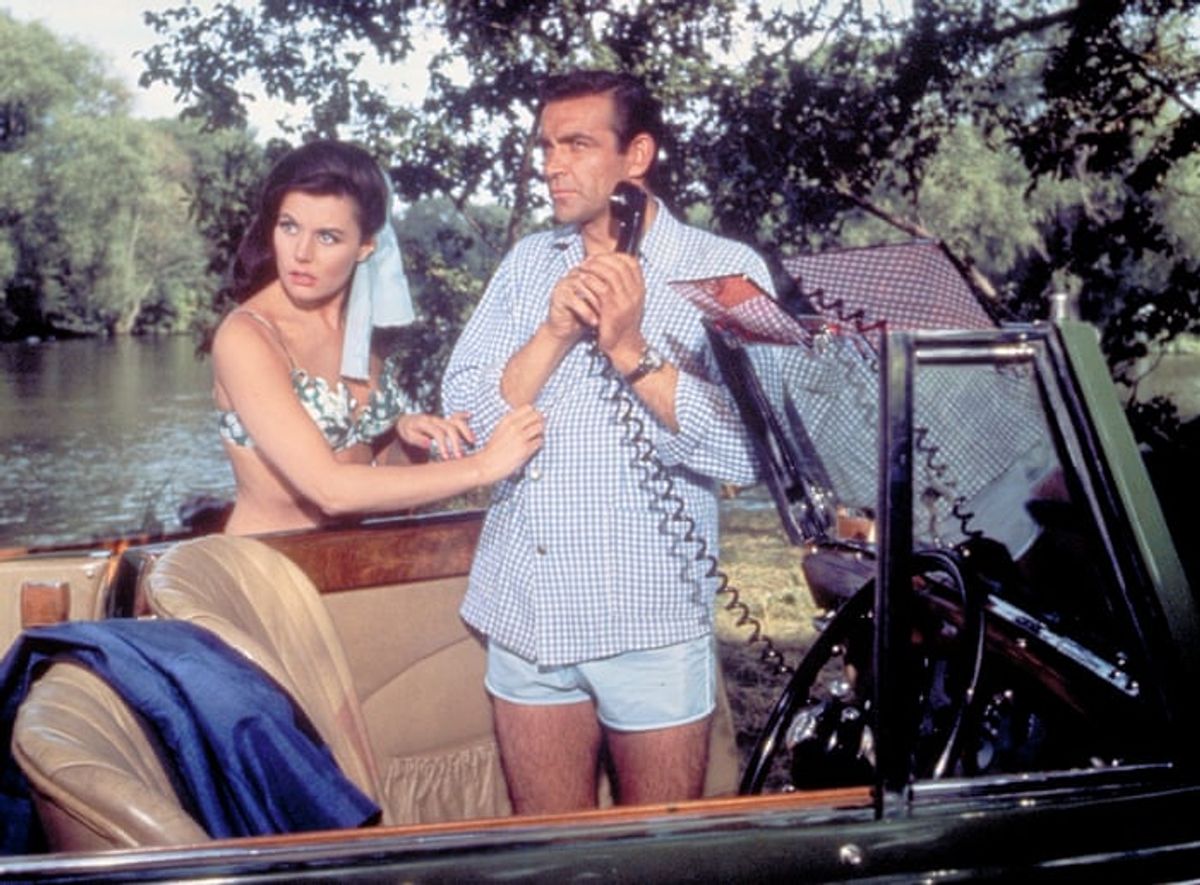 Sean Connery ve Eunice Gayson, Russia with Love'ın setinden - Sunset Boulevard