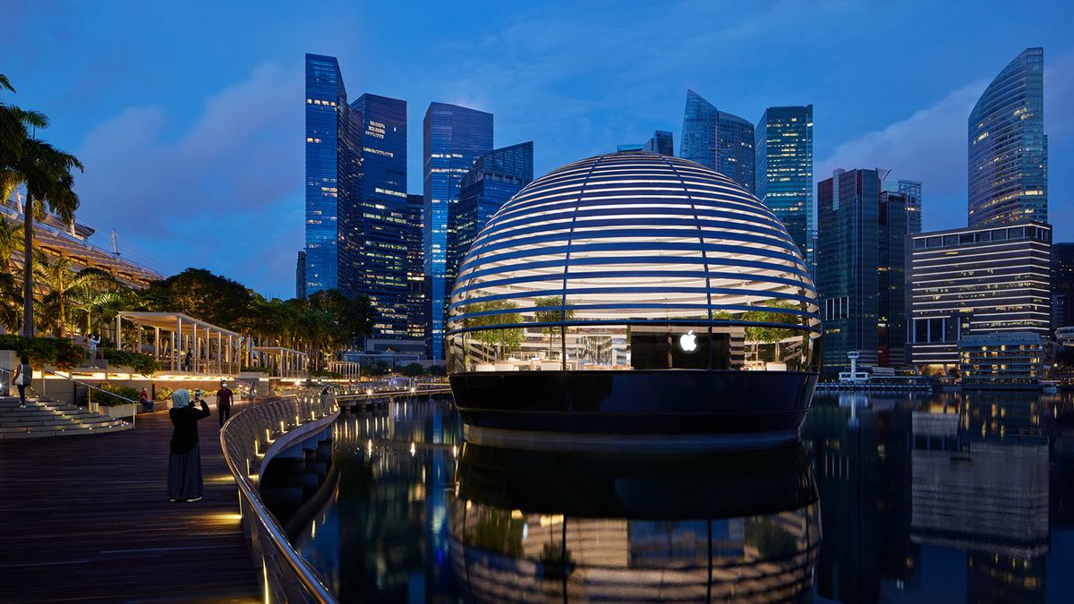 Apple Marina Bay