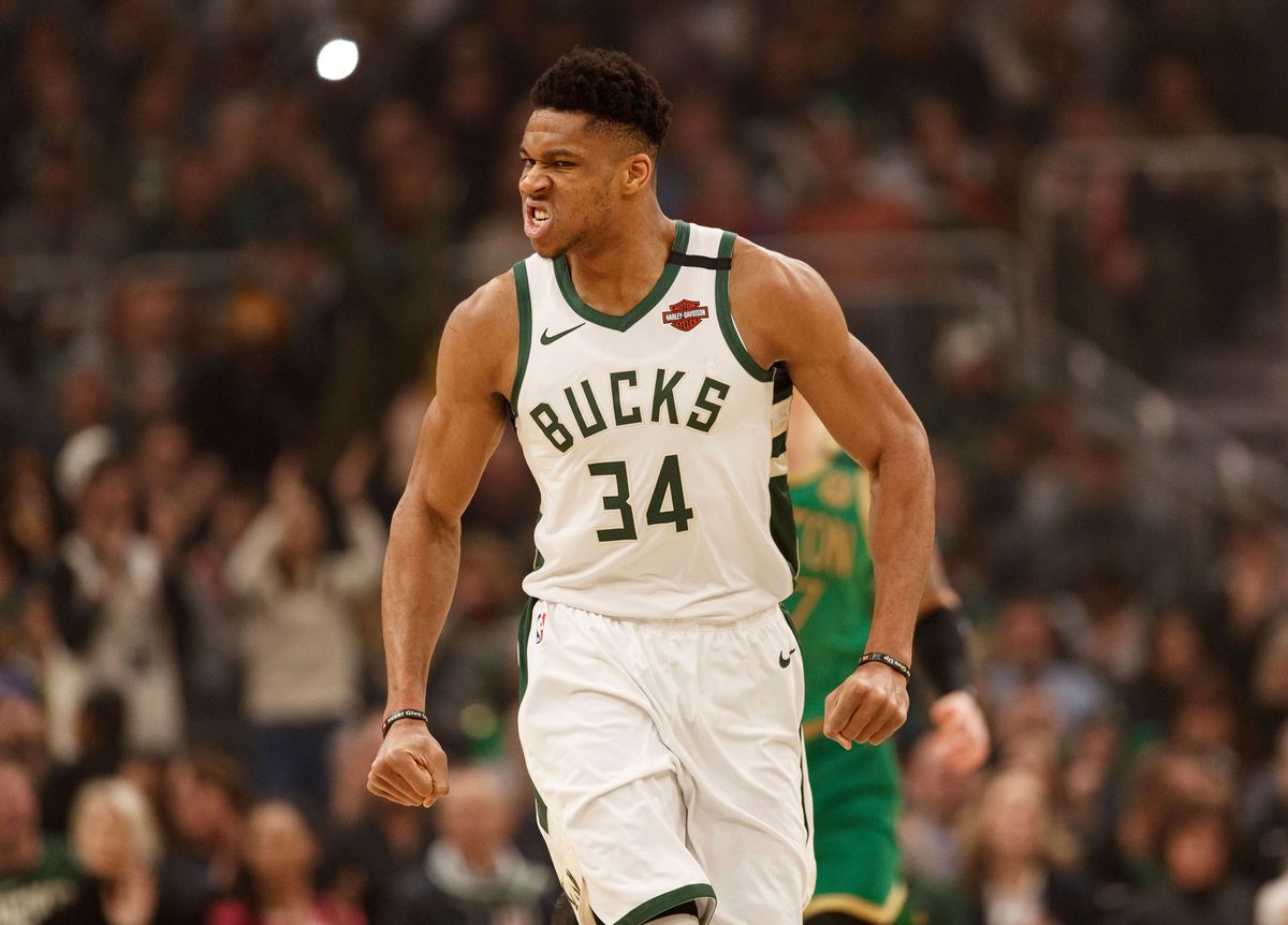  Giannis Antetokounmpo 