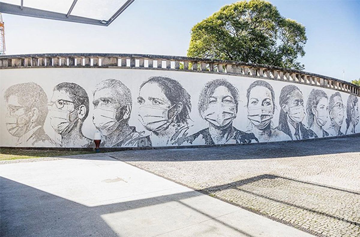 Vhils