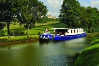 Barge cruise hareketi: Avrupa kentlerinin dingin kanallarında mikro yolculuklar