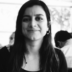 Azize Altıok Özmen