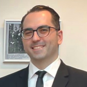 Dr. Emir Öngüner (Cumhuriyetin Aydınlanma Öncüleri)