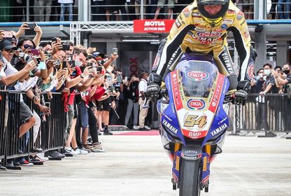İlk Superbike şampiyonu: Toprak Razgatlıoğlu