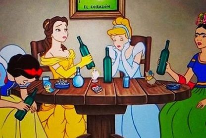 Kadınlar da içer, hem de nasıl içer!