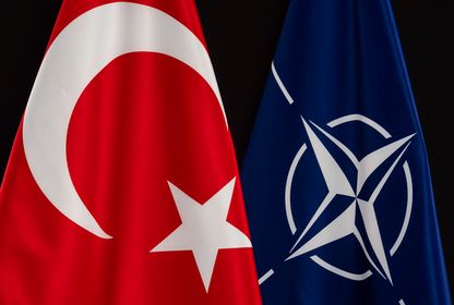 Akdeniz’de savaş çığlıkları… Bizim gündemimiz iç politika