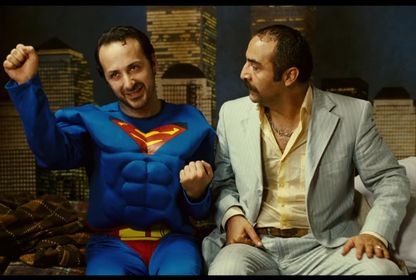 Yetiş Superman! Zincirleme Sinema Hatası Var...