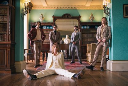 Enerjik listelerin vazgeçilmezi Lime Cordiale