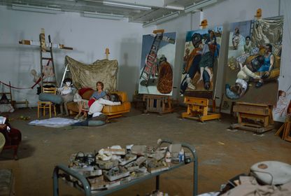 Otoriteyi altüst etmenin hazzı: Paula Rego: Hikâyelerin Hikâyesi