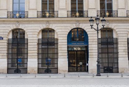 Louis Vuitton otel açıyor