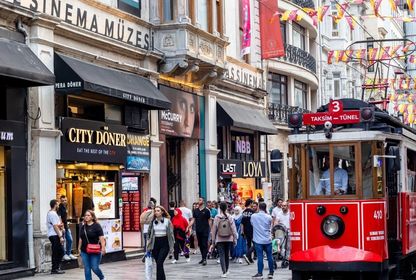 Halkın enflasyonu ile resmi enflasyon arasında uçurum var