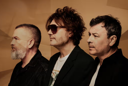 Güçlü, aksi, biraz da huysuz: Manic Street Preachers’dan 'Critical Thinking'