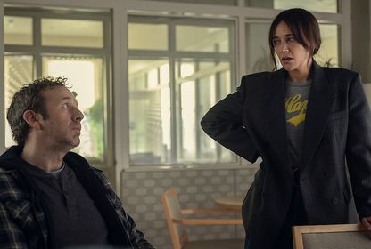 Black Mirror, teknolojinin tüm karanlığıyla geri döndü