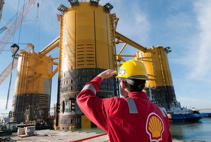 Shell'in BP'yi satın alma iddiası: Avrupa'dan yeni bir petrol devi mi doğuyor?