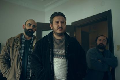 Yalnızca cesurların işidir absürt komedi: ‘Gibi’ evrenine veda