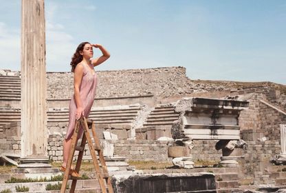 Zeus görse gurur duyardı: Bergamalılar tiyatro festivaline nasıl sahip çıktı?