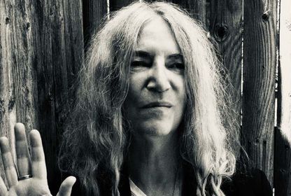 Güzelliğe evrilen acılar: Patti Smith'ten 'Bread of Angels: A Memoir'