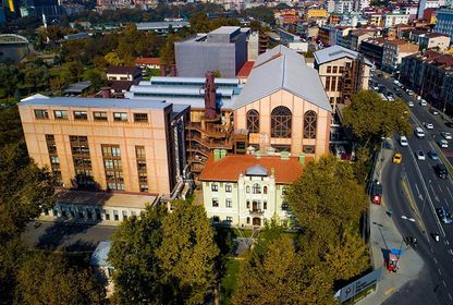 Bilgi Üniversitesi'nin faaliyet izni kaldırıldı: Öğrencileri ve akademisyenleri neler bekliyor?