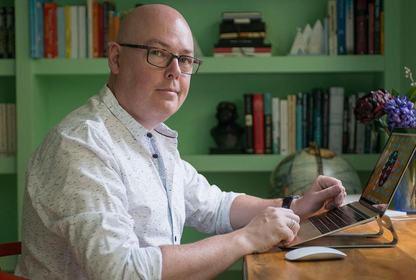 İnsan ruhunun karanlık sularında: John Boyne'un 'Elementler' serisi üzerine