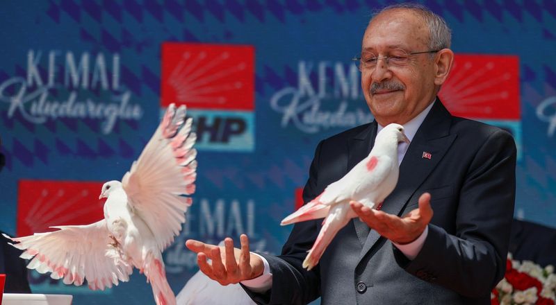 Aytuğ Şaşmaz: 'Kılıçdaroğlu, CHP'nin içinden gelecek bir değişime inanmıyordu'